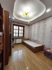 3-х кімнат квартира, 5 район, автономне газове опалення