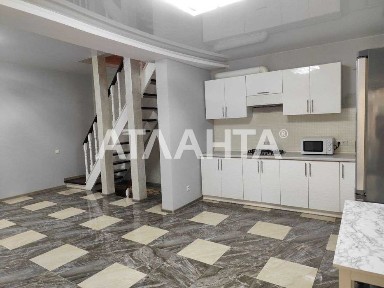 Двухуровневая квартира в историческом центре Одессы !