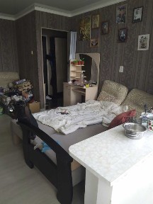 продам 1-комнатную квартиру (малосимейка ) с ремонтом кривой рог 4й-За