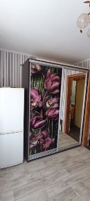 Сдам гостинку на Ньютона, возле Коммунального рынка.