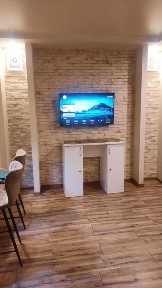 Продам 1\2дома с ремонтом и домик на Передовой, отдельный вход