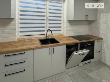 Довгострокова оренда дуплекса від посередника на вул. Потебні 1 • ID 33755169