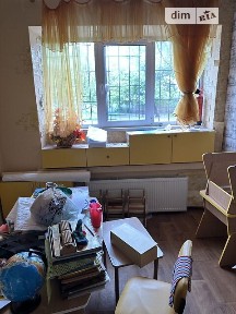 Продаж офісного приміщення 150 кв. м. на 1 поверсі на вул. Болбочана Петра 4, одноповерхова будівля • ID 33116910