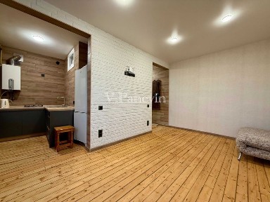 Продажа 2-х комнатной квартиры ул. Криворожская новый ремонт