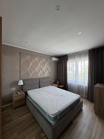 Таунхаус в Балатоні з генератором без комісій