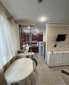 2-к Зыгина, рядом Трц киев