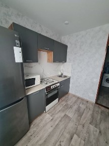 Сдам 2х квартиру на 11мкр. 4/10. Карла Маркса