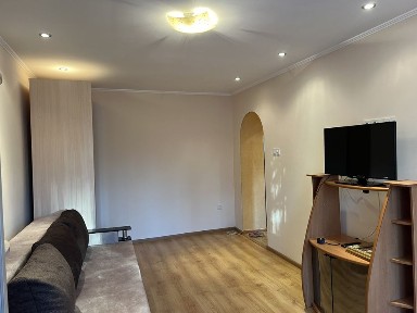 Прожаж 1 кім квартири на Окружній