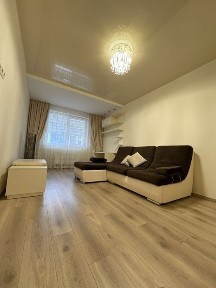 Оренда 1 кім. квартири в новобудові по вул. Угорська