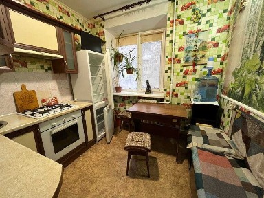 Сдам 2-к. кв. 1/5,Правый берег, Зестафонская, 14