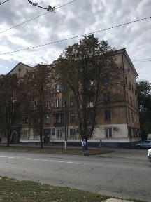 ВНИМАНИЕ, отличная 3-х ком. сталинка в ЦЕНТРЕ ГОРОДА