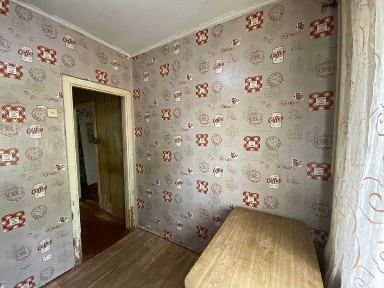 Продается трёхкомнатная квартира, ул. Соборности/ Металлургов