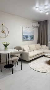 Продаж однокімнатної квартири 1 хв метро Васильківска.