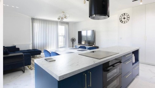 4-комнатная квартира посуточно 105 м², Крещатик ул., 15