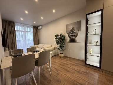 Продажа квартиры. Пространство. Гераневая