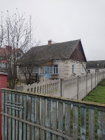 Продам будинок в Зарічанах