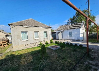 Продам затишний будинок у самому центрі Підгороднього ( Дніпро )