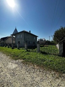 Продаю будинок по вул. Польова