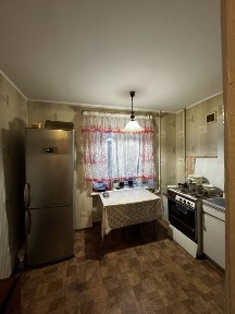 Продаж 1к Дніпровський Осипенківський район Зестафонська