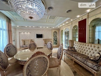 Здам подобово 3к квартиру на вул. Хрещатик 25 • ID 33020391