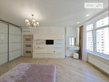 Здам подобово 1к квартиру на пров. Каманіна 16А/2 • ID 33018256