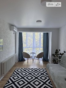 Здам подобово 1к квартиру на вул. Галицького Данила 12 • ID 32658254