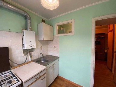 Трехкомнатная квартира в центре города у реки, ул. Калнышевского