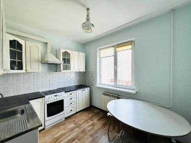 Київ, Дарницький, вулиця Олександра Мишуги 3