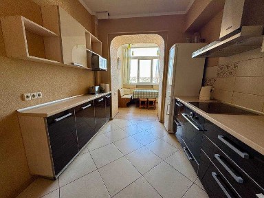 Сдам в оренду 2х кімнатну видову квартиру (57001)