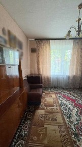 Продається 3 кімнатна квартира з автоном. опаленням в р-ні АЗС 