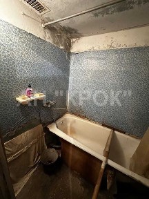 Продаж 1-к квартири 35 м2/По Кільцю/Зупинка