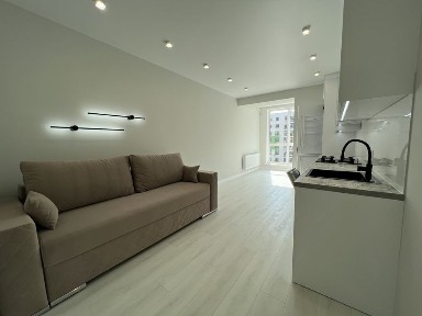 1-кімнатна на Щасливому. Нова. 6 поверх. В наявності!