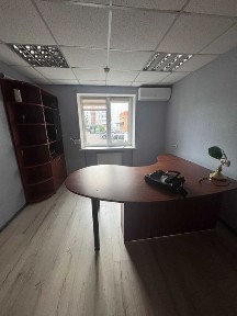 Офісне приміщення в центральній частині