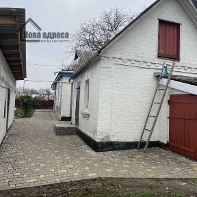 Ваш дім + ваша справа - в одному місці