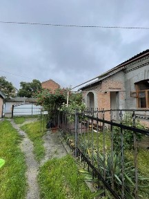 Будинок в центрі міста.