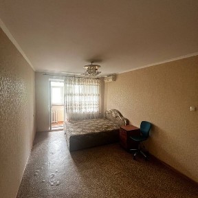 Продам 1 у квартиру на левом берегу Гули Королёвой