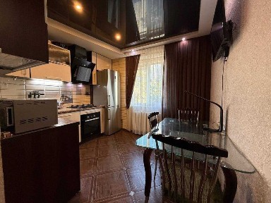 Продаж 3к квартири на 5 Зарічному