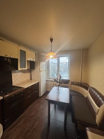 Продам 3 ком на Левом -2. Донецкое шоссе! Караван!