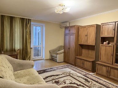 Здам однокімнатну. М. Печерська. М. Шияновська 5.