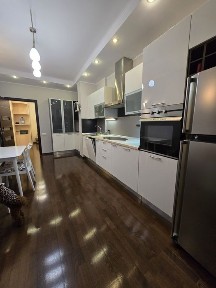 Оренда 4к квартири Коперника 12-Д