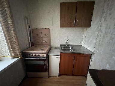 Здам однокімнатну квартиру, гостінку Київ вул. Нововокзальна ремонт