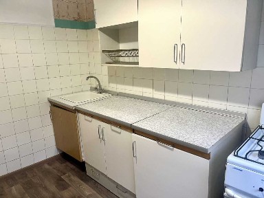 Киев, Феодосийская ул., 4