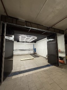 Продаж автомийки з детейлінгом у паркінгу на ПОЗНЯКАХ