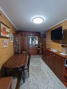 Здається квартира по вул. Чехова, 106.