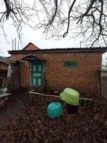 Продається окремий будинок на Вороніна