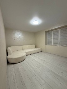 Здам 2-кімнатну квартиру в центрі