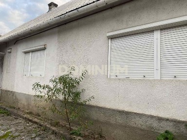 Продається будинок у с. Велятино