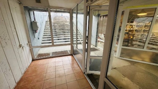 Оренда магазину 7м. кв. в торговому ряді на вул. Пасічна