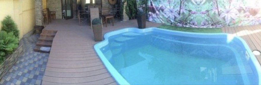 Стильный большой дом 7 фонтана