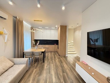 Київська область, Петропавлівська Борщагівка